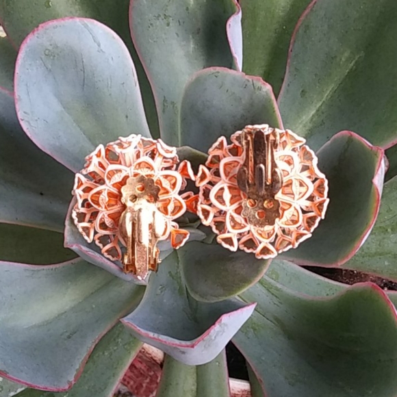 Vintage Enamel Flower Cluster Brooch Earrings Set - Picture 8 of 10